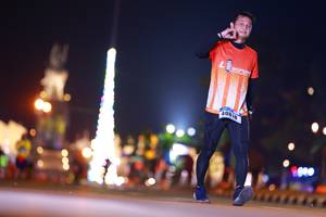 BIB: 0818
                            <button type="button" onclick="openModal(16421702)" class="btn btn-primary btn-sm float-right btn-popup" data-toggle="modal" data-target=".modal-high-quality">
                        <i class="fas fa-shopping-cart"></i> Add to Cart
                    </button>
                                            <button type="button" onclick="isThisMe(16421702, true)" class="btn btn-success btn-sm float-right btn-popup btn-isme hidden" data-toggle="tooltip" data-placement="bottom" title="นี่คือรูปของคุณใช่ไหม คลิกที่นี่เพื่อเอาเข้าอัลบั้ม">
                        <i class="fas fa-plus"></i> Add to album
                    </button>
                    <button type="button" onclick="isThisMe(16421702, false)" class="btn btn-warning btn-sm float-right btn-popup btn-isnotme hidden">
                        <i class="fas fa-ban"></i> Remove from album
                    </button>