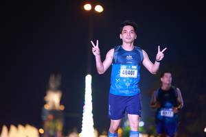BIB: 40401
                            <button type="button" onclick="openModal(16409080)" class="btn btn-primary btn-sm float-right btn-popup" data-toggle="modal" data-target=".modal-high-quality">
                        <i class="fas fa-shopping-cart"></i> Add to Cart
                    </button>
                                            <button type="button" onclick="isThisMe(16409080, true)" class="btn btn-success btn-sm float-right btn-popup btn-isme hidden" data-toggle="tooltip" data-placement="bottom" title="นี่คือรูปของคุณใช่ไหม คลิกที่นี่เพื่อเอาเข้าอัลบั้ม">
                        <i class="fas fa-plus"></i> Add to album
                    </button>
                    <button type="button" onclick="isThisMe(16409080, false)" class="btn btn-warning btn-sm float-right btn-popup btn-isnotme hidden">
                        <i class="fas fa-ban"></i> Remove from album
                    </button>