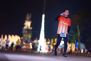 BIB: 40818
                            <button type="button" onclick="openModal(16421353)" class="btn btn-primary btn-sm float-right btn-popup" data-toggle="modal" data-target=".modal-high-quality">
                        <i class="fas fa-shopping-cart"></i> Add to Cart
                    </button>
                                            <button type="button" onclick="isThisMe(16421353, true)" class="btn btn-success btn-sm float-right btn-popup btn-isme hidden" data-toggle="tooltip" data-placement="bottom" title="นี่คือรูปของคุณใช่ไหม คลิกที่นี่เพื่อเอาเข้าอัลบั้ม">
                        <i class="fas fa-plus"></i> Add to album
                    </button>
                    <button type="button" onclick="isThisMe(16421353, false)" class="btn btn-warning btn-sm float-right btn-popup btn-isnotme hidden">
                        <i class="fas fa-ban"></i> Remove from album
                    </button>
