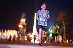 BIB: 41025
                            <button type="button" onclick="openModal(16423393)" class="btn btn-primary btn-sm float-right btn-popup" data-toggle="modal" data-target=".modal-high-quality">
                        <i class="fas fa-shopping-cart"></i> Add to Cart
                    </button>
                                            <button type="button" onclick="isThisMe(16423393, true)" class="btn btn-success btn-sm float-right btn-popup btn-isme hidden" data-toggle="tooltip" data-placement="bottom" title="นี่คือรูปของคุณใช่ไหม คลิกที่นี่เพื่อเอาเข้าอัลบั้ม">
                        <i class="fas fa-plus"></i> Add to album
                    </button>
                    <button type="button" onclick="isThisMe(16423393, false)" class="btn btn-warning btn-sm float-right btn-popup btn-isnotme hidden">
                        <i class="fas fa-ban"></i> Remove from album
                    </button>