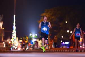 BIB: 424, 44286
                            <button type="button" onclick="openModal(16393904)" class="btn btn-primary btn-sm float-right btn-popup" data-toggle="modal" data-target=".modal-high-quality">
                        <i class="fas fa-shopping-cart"></i> Add to Cart
                    </button>
                                            <button type="button" onclick="isThisMe(16393904, true)" class="btn btn-success btn-sm float-right btn-popup btn-isme hidden" data-toggle="tooltip" data-placement="bottom" title="นี่คือรูปของคุณใช่ไหม คลิกที่นี่เพื่อเอาเข้าอัลบั้ม">
                        <i class="fas fa-plus"></i> Add to album
                    </button>
                    <button type="button" onclick="isThisMe(16393904, false)" class="btn btn-warning btn-sm float-right btn-popup btn-isnotme hidden">
                        <i class="fas fa-ban"></i> Remove from album
                    </button>