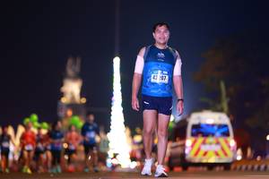 BIB: 207
                            <button type="button" onclick="openModal(16407293)" class="btn btn-primary btn-sm float-right btn-popup" data-toggle="modal" data-target=".modal-high-quality">
                        <i class="fas fa-shopping-cart"></i> Add to Cart
                    </button>
                                            <button type="button" onclick="isThisMe(16407293, true)" class="btn btn-success btn-sm float-right btn-popup btn-isme hidden" data-toggle="tooltip" data-placement="bottom" title="นี่คือรูปของคุณใช่ไหม คลิกที่นี่เพื่อเอาเข้าอัลบั้ม">
                        <i class="fas fa-plus"></i> Add to album
                    </button>
                    <button type="button" onclick="isThisMe(16407293, false)" class="btn btn-warning btn-sm float-right btn-popup btn-isnotme hidden">
                        <i class="fas fa-ban"></i> Remove from album
                    </button>