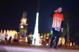 BIB: 40818
                            <button type="button" onclick="openModal(16421339)" class="btn btn-primary btn-sm float-right btn-popup" data-toggle="modal" data-target=".modal-high-quality">
                        <i class="fas fa-shopping-cart"></i> Add to Cart
                    </button>
                                            <button type="button" onclick="isThisMe(16421339, true)" class="btn btn-success btn-sm float-right btn-popup btn-isme hidden" data-toggle="tooltip" data-placement="bottom" title="นี่คือรูปของคุณใช่ไหม คลิกที่นี่เพื่อเอาเข้าอัลบั้ม">
                        <i class="fas fa-plus"></i> Add to album
                    </button>
                    <button type="button" onclick="isThisMe(16421339, false)" class="btn btn-warning btn-sm float-right btn-popup btn-isnotme hidden">
                        <i class="fas fa-ban"></i> Remove from album
                    </button>