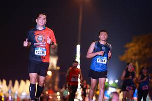 BIB: 42639, 41654
                            <button type="button" onclick="openModal(16421806)" class="btn btn-primary btn-sm float-right btn-popup" data-toggle="modal" data-target=".modal-high-quality">
                        <i class="fas fa-shopping-cart"></i> Add to Cart
                    </button>
                                            <button type="button" onclick="isThisMe(16421806, true)" class="btn btn-success btn-sm float-right btn-popup btn-isme hidden" data-toggle="tooltip" data-placement="bottom" title="นี่คือรูปของคุณใช่ไหม คลิกที่นี่เพื่อเอาเข้าอัลบั้ม">
                        <i class="fas fa-plus"></i> Add to album
                    </button>
                    <button type="button" onclick="isThisMe(16421806, false)" class="btn btn-warning btn-sm float-right btn-popup btn-isnotme hidden">
                        <i class="fas fa-ban"></i> Remove from album
                    </button>