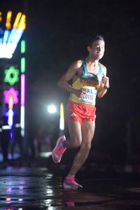 BIB: 0110
                            <button type="button" onclick="openModal(16298812)" class="btn btn-primary btn-sm float-right btn-popup" data-toggle="modal" data-target=".modal-high-quality">
                        <i class="fas fa-shopping-cart"></i> Add to Cart
                    </button>
                                            <button type="button" onclick="isThisMe(16298812, true)" class="btn btn-success btn-sm float-right btn-popup btn-isme hidden" data-toggle="tooltip" data-placement="bottom" title="นี่คือรูปของคุณใช่ไหม คลิกที่นี่เพื่อเอาเข้าอัลบั้ม">
                        <i class="fas fa-plus"></i> Add to album
                    </button>
                    <button type="button" onclick="isThisMe(16298812, false)" class="btn btn-warning btn-sm float-right btn-popup btn-isnotme hidden">
                        <i class="fas fa-ban"></i> Remove from album
                    </button>