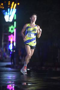 BIB: 410
                            <button type="button" onclick="openModal(16307126)" class="btn btn-primary btn-sm float-right btn-popup" data-toggle="modal" data-target=".modal-high-quality">
                        <i class="fas fa-shopping-cart"></i> Add to Cart
                    </button>
                                            <button type="button" onclick="isThisMe(16307126, true)" class="btn btn-success btn-sm float-right btn-popup btn-isme hidden" data-toggle="tooltip" data-placement="bottom" title="นี่คือรูปของคุณใช่ไหม คลิกที่นี่เพื่อเอาเข้าอัลบั้ม">
                        <i class="fas fa-plus"></i> Add to album
                    </button>
                    <button type="button" onclick="isThisMe(16307126, false)" class="btn btn-warning btn-sm float-right btn-popup btn-isnotme hidden">
                        <i class="fas fa-ban"></i> Remove from album
                    </button>