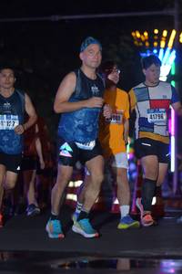 BIB: 4088, 41796, 4127
                            <button type="button" onclick="openModal(17402781)" class="btn btn-primary btn-sm float-right btn-popup" data-toggle="modal" data-target=".modal-high-quality">
                        <i class="fas fa-shopping-cart"></i> Add to Cart
                    </button>
                                            <button type="button" onclick="isThisMe(17402781, true)" class="btn btn-success btn-sm float-right btn-popup btn-isme hidden" data-toggle="tooltip" data-placement="bottom" title="นี่คือรูปของคุณใช่ไหม คลิกที่นี่เพื่อเอาเข้าอัลบั้ม">
                        <i class="fas fa-plus"></i> Add to album
                    </button>
                    <button type="button" onclick="isThisMe(17402781, false)" class="btn btn-warning btn-sm float-right btn-popup btn-isnotme hidden">
                        <i class="fas fa-ban"></i> Remove from album
                    </button>