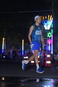 BIB: 40403
                            <button type="button" onclick="openModal(17434097)" class="btn btn-primary btn-sm float-right btn-popup" data-toggle="modal" data-target=".modal-high-quality">
                        <i class="fas fa-shopping-cart"></i> Add to Cart
                    </button>
                                            <button type="button" onclick="isThisMe(17434097, true)" class="btn btn-success btn-sm float-right btn-popup btn-isme hidden" data-toggle="tooltip" data-placement="bottom" title="นี่คือรูปของคุณใช่ไหม คลิกที่นี่เพื่อเอาเข้าอัลบั้ม">
                        <i class="fas fa-plus"></i> Add to album
                    </button>
                    <button type="button" onclick="isThisMe(17434097, false)" class="btn btn-warning btn-sm float-right btn-popup btn-isnotme hidden">
                        <i class="fas fa-ban"></i> Remove from album
                    </button>