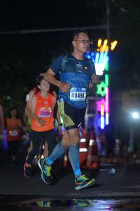 BIB: 40498, 25269
                            <button type="button" onclick="openModal(17394565)" class="btn btn-primary btn-sm float-right btn-popup" data-toggle="modal" data-target=".modal-high-quality">
                        <i class="fas fa-shopping-cart"></i> Add to Cart
                    </button>
                                            <button type="button" onclick="isThisMe(17394565, true)" class="btn btn-success btn-sm float-right btn-popup btn-isme hidden" data-toggle="tooltip" data-placement="bottom" title="นี่คือรูปของคุณใช่ไหม คลิกที่นี่เพื่อเอาเข้าอัลบั้ม">
                        <i class="fas fa-plus"></i> Add to album
                    </button>
                    <button type="button" onclick="isThisMe(17394565, false)" class="btn btn-warning btn-sm float-right btn-popup btn-isnotme hidden">
                        <i class="fas fa-ban"></i> Remove from album
                    </button>