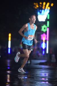 BIB: 2039
                            <button type="button" onclick="openModal(16300627)" class="btn btn-primary btn-sm float-right btn-popup" data-toggle="modal" data-target=".modal-high-quality">
                        <i class="fas fa-shopping-cart"></i> Add to Cart
                    </button>
                                            <button type="button" onclick="isThisMe(16300627, true)" class="btn btn-success btn-sm float-right btn-popup btn-isme hidden" data-toggle="tooltip" data-placement="bottom" title="นี่คือรูปของคุณใช่ไหม คลิกที่นี่เพื่อเอาเข้าอัลบั้ม">
                        <i class="fas fa-plus"></i> Add to album
                    </button>
                    <button type="button" onclick="isThisMe(16300627, false)" class="btn btn-warning btn-sm float-right btn-popup btn-isnotme hidden">
                        <i class="fas fa-ban"></i> Remove from album
                    </button>