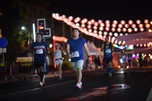 BIB: 423, 42794
                            <button type="button" onclick="openModal(17665176)" class="btn btn-primary btn-sm float-right btn-popup" data-toggle="modal" data-target=".modal-high-quality">
                        <i class="fas fa-shopping-cart"></i> Add to Cart
                    </button>
                                            <button type="button" onclick="isThisMe(17665176, true)" class="btn btn-success btn-sm float-right btn-popup btn-isme hidden" data-toggle="tooltip" data-placement="bottom" title="นี่คือรูปของคุณใช่ไหม คลิกที่นี่เพื่อเอาเข้าอัลบั้ม">
                        <i class="fas fa-plus"></i> Add to album
                    </button>
                    <button type="button" onclick="isThisMe(17665176, false)" class="btn btn-warning btn-sm float-right btn-popup btn-isnotme hidden">
                        <i class="fas fa-ban"></i> Remove from album
                    </button>