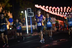 BIB: 43035, 96404, 40217, 40272
                            <button type="button" onclick="openModal(17697090)" class="btn btn-primary btn-sm float-right btn-popup" data-toggle="modal" data-target=".modal-high-quality">
                        <i class="fas fa-shopping-cart"></i> Add to Cart
                    </button>
                                            <button type="button" onclick="isThisMe(17697090, true)" class="btn btn-success btn-sm float-right btn-popup btn-isme hidden" data-toggle="tooltip" data-placement="bottom" title="นี่คือรูปของคุณใช่ไหม คลิกที่นี่เพื่อเอาเข้าอัลบั้ม">
                        <i class="fas fa-plus"></i> Add to album
                    </button>
                    <button type="button" onclick="isThisMe(17697090, false)" class="btn btn-warning btn-sm float-right btn-popup btn-isnotme hidden">
                        <i class="fas fa-ban"></i> Remove from album
                    </button>