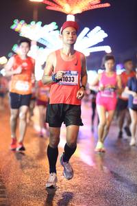 BIB: 1033
                            <button type="button" onclick="openModal(16944622)" class="btn btn-primary btn-sm float-right btn-popup" data-toggle="modal" data-target=".modal-high-quality">
                        <i class="fas fa-shopping-cart"></i> Add to Cart
                    </button>
                                            <button type="button" onclick="isThisMe(16944622, true)" class="btn btn-success btn-sm float-right btn-popup btn-isme hidden" data-toggle="tooltip" data-placement="bottom" title="นี่คือรูปของคุณใช่ไหม คลิกที่นี่เพื่อเอาเข้าอัลบั้ม">
                        <i class="fas fa-plus"></i> Add to album
                    </button>
                    <button type="button" onclick="isThisMe(16944622, false)" class="btn btn-warning btn-sm float-right btn-popup btn-isnotme hidden">
                        <i class="fas fa-ban"></i> Remove from album
                    </button>
