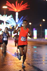 BIB: 40781
                            <button type="button" onclick="openModal(16870171)" class="btn btn-primary btn-sm float-right btn-popup" data-toggle="modal" data-target=".modal-high-quality">
                        <i class="fas fa-shopping-cart"></i> Add to Cart
                    </button>
                                            <button type="button" onclick="isThisMe(16870171, true)" class="btn btn-success btn-sm float-right btn-popup btn-isme hidden" data-toggle="tooltip" data-placement="bottom" title="นี่คือรูปของคุณใช่ไหม คลิกที่นี่เพื่อเอาเข้าอัลบั้ม">
                        <i class="fas fa-plus"></i> Add to album
                    </button>
                    <button type="button" onclick="isThisMe(16870171, false)" class="btn btn-warning btn-sm float-right btn-popup btn-isnotme hidden">
                        <i class="fas fa-ban"></i> Remove from album
                    </button>