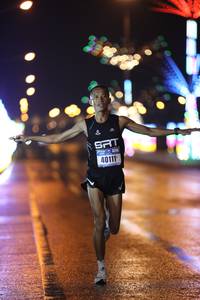 BIB: 40111
                            <button type="button" onclick="openModal(16865156)" class="btn btn-primary btn-sm float-right btn-popup" data-toggle="modal" data-target=".modal-high-quality">
                        <i class="fas fa-shopping-cart"></i> Add to Cart
                    </button>
                                            <button type="button" onclick="isThisMe(16865156, true)" class="btn btn-success btn-sm float-right btn-popup btn-isme hidden" data-toggle="tooltip" data-placement="bottom" title="นี่คือรูปของคุณใช่ไหม คลิกที่นี่เพื่อเอาเข้าอัลบั้ม">
                        <i class="fas fa-plus"></i> Add to album
                    </button>
                    <button type="button" onclick="isThisMe(16865156, false)" class="btn btn-warning btn-sm float-right btn-popup btn-isnotme hidden">
                        <i class="fas fa-ban"></i> Remove from album
                    </button>