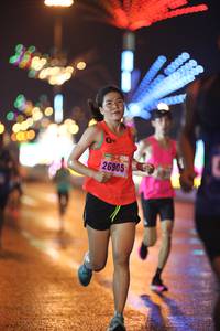 BIB: 26905
                            <button type="button" onclick="openModal(16870636)" class="btn btn-primary btn-sm float-right btn-popup" data-toggle="modal" data-target=".modal-high-quality">
                        <i class="fas fa-shopping-cart"></i> Add to Cart
                    </button>
                                            <button type="button" onclick="isThisMe(16870636, true)" class="btn btn-success btn-sm float-right btn-popup btn-isme hidden" data-toggle="tooltip" data-placement="bottom" title="นี่คือรูปของคุณใช่ไหม คลิกที่นี่เพื่อเอาเข้าอัลบั้ม">
                        <i class="fas fa-plus"></i> Add to album
                    </button>
                    <button type="button" onclick="isThisMe(16870636, false)" class="btn btn-warning btn-sm float-right btn-popup btn-isnotme hidden">
                        <i class="fas fa-ban"></i> Remove from album
                    </button>