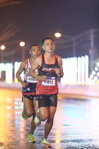 BIB: 40064, 41012
                            <button type="button" onclick="openModal(16929091)" class="btn btn-primary btn-sm float-right btn-popup" data-toggle="modal" data-target=".modal-high-quality">
                        <i class="fas fa-shopping-cart"></i> Add to Cart
                    </button>
                                            <button type="button" onclick="isThisMe(16929091, true)" class="btn btn-success btn-sm float-right btn-popup btn-isme hidden" data-toggle="tooltip" data-placement="bottom" title="นี่คือรูปของคุณใช่ไหม คลิกที่นี่เพื่อเอาเข้าอัลบั้ม">
                        <i class="fas fa-plus"></i> Add to album
                    </button>
                    <button type="button" onclick="isThisMe(16929091, false)" class="btn btn-warning btn-sm float-right btn-popup btn-isnotme hidden">
                        <i class="fas fa-ban"></i> Remove from album
                    </button>