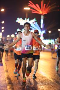 BIB: 1131, 41501, 24258
                            <button type="button" onclick="openModal(16937164)" class="btn btn-primary btn-sm float-right btn-popup" data-toggle="modal" data-target=".modal-high-quality">
                        <i class="fas fa-shopping-cart"></i> Add to Cart
                    </button>
                                            <button type="button" onclick="isThisMe(16937164, true)" class="btn btn-success btn-sm float-right btn-popup btn-isme hidden" data-toggle="tooltip" data-placement="bottom" title="นี่คือรูปของคุณใช่ไหม คลิกที่นี่เพื่อเอาเข้าอัลบั้ม">
                        <i class="fas fa-plus"></i> Add to album
                    </button>
                    <button type="button" onclick="isThisMe(16937164, false)" class="btn btn-warning btn-sm float-right btn-popup btn-isnotme hidden">
                        <i class="fas fa-ban"></i> Remove from album
                    </button>