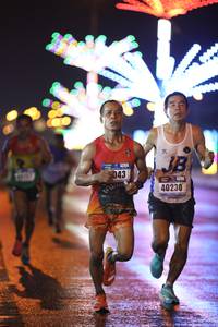 BIB: 40230
                            <button type="button" onclick="openModal(16867680)" class="btn btn-primary btn-sm float-right btn-popup" data-toggle="modal" data-target=".modal-high-quality">
                        <i class="fas fa-shopping-cart"></i> Add to Cart
                    </button>
                                            <button type="button" onclick="isThisMe(16867680, true)" class="btn btn-success btn-sm float-right btn-popup btn-isme hidden" data-toggle="tooltip" data-placement="bottom" title="นี่คือรูปของคุณใช่ไหม คลิกที่นี่เพื่อเอาเข้าอัลบั้ม">
                        <i class="fas fa-plus"></i> Add to album
                    </button>
                    <button type="button" onclick="isThisMe(16867680, false)" class="btn btn-warning btn-sm float-right btn-popup btn-isnotme hidden">
                        <i class="fas fa-ban"></i> Remove from album
                    </button>