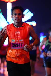 BIB: 022, 26941
                            <button type="button" onclick="openModal(17648086)" class="btn btn-primary btn-sm float-right btn-popup" data-toggle="modal" data-target=".modal-high-quality">
                        <i class="fas fa-shopping-cart"></i> Add to Cart
                    </button>
                                            <button type="button" onclick="isThisMe(17648086, true)" class="btn btn-success btn-sm float-right btn-popup btn-isme hidden" data-toggle="tooltip" data-placement="bottom" title="นี่คือรูปของคุณใช่ไหม คลิกที่นี่เพื่อเอาเข้าอัลบั้ม">
                        <i class="fas fa-plus"></i> Add to album
                    </button>
                    <button type="button" onclick="isThisMe(17648086, false)" class="btn btn-warning btn-sm float-right btn-popup btn-isnotme hidden">
                        <i class="fas fa-ban"></i> Remove from album
                    </button>