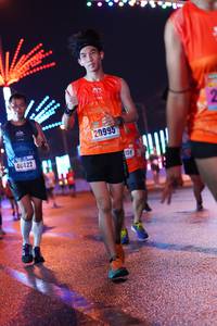 BIB: 20995, 40422, 159
                            <button type="button" onclick="openModal(17643737)" class="btn btn-primary btn-sm float-right btn-popup" data-toggle="modal" data-target=".modal-high-quality">
                        <i class="fas fa-shopping-cart"></i> Add to Cart
                    </button>
                                            <button type="button" onclick="isThisMe(17643737, true)" class="btn btn-success btn-sm float-right btn-popup btn-isme hidden" data-toggle="tooltip" data-placement="bottom" title="นี่คือรูปของคุณใช่ไหม คลิกที่นี่เพื่อเอาเข้าอัลบั้ม">
                        <i class="fas fa-plus"></i> Add to album
                    </button>
                    <button type="button" onclick="isThisMe(17643737, false)" class="btn btn-warning btn-sm float-right btn-popup btn-isnotme hidden">
                        <i class="fas fa-ban"></i> Remove from album
                    </button>