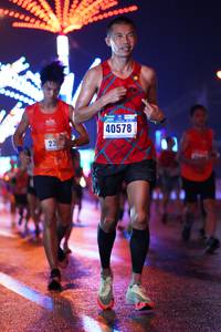 BIB: 40578
                            <button type="button" onclick="openModal(17635395)" class="btn btn-primary btn-sm float-right btn-popup" data-toggle="modal" data-target=".modal-high-quality">
                        <i class="fas fa-shopping-cart"></i> Add to Cart
                    </button>
                                            <button type="button" onclick="isThisMe(17635395, true)" class="btn btn-success btn-sm float-right btn-popup btn-isme hidden" data-toggle="tooltip" data-placement="bottom" title="นี่คือรูปของคุณใช่ไหม คลิกที่นี่เพื่อเอาเข้าอัลบั้ม">
                        <i class="fas fa-plus"></i> Add to album
                    </button>
                    <button type="button" onclick="isThisMe(17635395, false)" class="btn btn-warning btn-sm float-right btn-popup btn-isnotme hidden">
                        <i class="fas fa-ban"></i> Remove from album
                    </button>