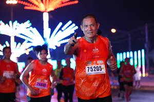 BIB: 011, 75205, 26840
                            <button type="button" onclick="openModal(17647443)" class="btn btn-primary btn-sm float-right btn-popup" data-toggle="modal" data-target=".modal-high-quality">
                        <i class="fas fa-shopping-cart"></i> Add to Cart
                    </button>
                                            <button type="button" onclick="isThisMe(17647443, true)" class="btn btn-success btn-sm float-right btn-popup btn-isme hidden" data-toggle="tooltip" data-placement="bottom" title="นี่คือรูปของคุณใช่ไหม คลิกที่นี่เพื่อเอาเข้าอัลบั้ม">
                        <i class="fas fa-plus"></i> Add to album
                    </button>
                    <button type="button" onclick="isThisMe(17647443, false)" class="btn btn-warning btn-sm float-right btn-popup btn-isnotme hidden">
                        <i class="fas fa-ban"></i> Remove from album
                    </button>