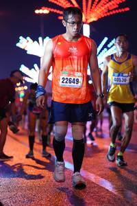 BIB: 40530, 22649
                            <button type="button" onclick="openModal(17647816)" class="btn btn-primary btn-sm float-right btn-popup" data-toggle="modal" data-target=".modal-high-quality">
                        <i class="fas fa-shopping-cart"></i> Add to Cart
                    </button>
                                            <button type="button" onclick="isThisMe(17647816, true)" class="btn btn-success btn-sm float-right btn-popup btn-isme hidden" data-toggle="tooltip" data-placement="bottom" title="นี่คือรูปของคุณใช่ไหม คลิกที่นี่เพื่อเอาเข้าอัลบั้ม">
                        <i class="fas fa-plus"></i> Add to album
                    </button>
                    <button type="button" onclick="isThisMe(17647816, false)" class="btn btn-warning btn-sm float-right btn-popup btn-isnotme hidden">
                        <i class="fas fa-ban"></i> Remove from album
                    </button>