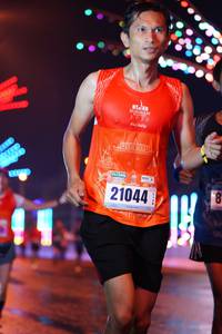 BIB: 2022, 21044
                            <button type="button" onclick="openModal(17636630)" class="btn btn-primary btn-sm float-right btn-popup" data-toggle="modal" data-target=".modal-high-quality">
                        <i class="fas fa-shopping-cart"></i> Add to Cart
                    </button>
                                            <button type="button" onclick="isThisMe(17636630, true)" class="btn btn-success btn-sm float-right btn-popup btn-isme hidden" data-toggle="tooltip" data-placement="bottom" title="นี่คือรูปของคุณใช่ไหม คลิกที่นี่เพื่อเอาเข้าอัลบั้ม">
                        <i class="fas fa-plus"></i> Add to album
                    </button>
                    <button type="button" onclick="isThisMe(17636630, false)" class="btn btn-warning btn-sm float-right btn-popup btn-isnotme hidden">
                        <i class="fas fa-ban"></i> Remove from album
                    </button>