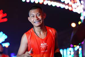 BIB: 2072
                            <button type="button" onclick="openModal(17647106)" class="btn btn-primary btn-sm float-right btn-popup" data-toggle="modal" data-target=".modal-high-quality">
                        <i class="fas fa-shopping-cart"></i> Add to Cart
                    </button>
                                            <button type="button" onclick="isThisMe(17647106, true)" class="btn btn-success btn-sm float-right btn-popup btn-isme hidden" data-toggle="tooltip" data-placement="bottom" title="นี่คือรูปของคุณใช่ไหม คลิกที่นี่เพื่อเอาเข้าอัลบั้ม">
                        <i class="fas fa-plus"></i> Add to album
                    </button>
                    <button type="button" onclick="isThisMe(17647106, false)" class="btn btn-warning btn-sm float-right btn-popup btn-isnotme hidden">
                        <i class="fas fa-ban"></i> Remove from album
                    </button>