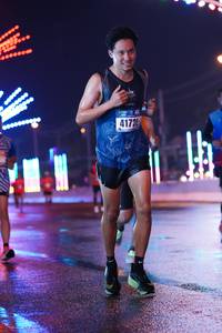 BIB: 4172
                            <button type="button" onclick="openModal(17626036)" class="btn btn-primary btn-sm float-right btn-popup" data-toggle="modal" data-target=".modal-high-quality">
                        <i class="fas fa-shopping-cart"></i> Add to Cart
                    </button>
                                            <button type="button" onclick="isThisMe(17626036, true)" class="btn btn-success btn-sm float-right btn-popup btn-isme hidden" data-toggle="tooltip" data-placement="bottom" title="นี่คือรูปของคุณใช่ไหม คลิกที่นี่เพื่อเอาเข้าอัลบั้ม">
                        <i class="fas fa-plus"></i> Add to album
                    </button>
                    <button type="button" onclick="isThisMe(17626036, false)" class="btn btn-warning btn-sm float-right btn-popup btn-isnotme hidden">
                        <i class="fas fa-ban"></i> Remove from album
                    </button>