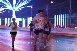 BIB: 21721, 44198, 20751
                            <button type="button" onclick="openModal(17616286)" class="btn btn-primary btn-sm float-right btn-popup" data-toggle="modal" data-target=".modal-high-quality">
                        <i class="fas fa-shopping-cart"></i> Add to Cart
                    </button>
                                            <button type="button" onclick="isThisMe(17616286, true)" class="btn btn-success btn-sm float-right btn-popup btn-isme hidden" data-toggle="tooltip" data-placement="bottom" title="นี่คือรูปของคุณใช่ไหม คลิกที่นี่เพื่อเอาเข้าอัลบั้ม">
                        <i class="fas fa-plus"></i> Add to album
                    </button>
                    <button type="button" onclick="isThisMe(17616286, false)" class="btn btn-warning btn-sm float-right btn-popup btn-isnotme hidden">
                        <i class="fas fa-ban"></i> Remove from album
                    </button>