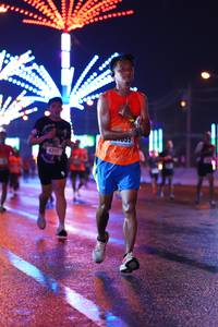 BIB: 43117
                            <button type="button" onclick="openModal(17632896)" class="btn btn-primary btn-sm float-right btn-popup" data-toggle="modal" data-target=".modal-high-quality">
                        <i class="fas fa-shopping-cart"></i> Add to Cart
                    </button>
                                            <button type="button" onclick="isThisMe(17632896, true)" class="btn btn-success btn-sm float-right btn-popup btn-isme hidden" data-toggle="tooltip" data-placement="bottom" title="นี่คือรูปของคุณใช่ไหม คลิกที่นี่เพื่อเอาเข้าอัลบั้ม">
                        <i class="fas fa-plus"></i> Add to album
                    </button>
                    <button type="button" onclick="isThisMe(17632896, false)" class="btn btn-warning btn-sm float-right btn-popup btn-isnotme hidden">
                        <i class="fas fa-ban"></i> Remove from album
                    </button>