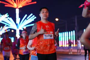 BIB: 23750
                            <button type="button" onclick="openModal(17647563)" class="btn btn-primary btn-sm float-right btn-popup" data-toggle="modal" data-target=".modal-high-quality">
                        <i class="fas fa-shopping-cart"></i> Add to Cart
                    </button>
                                            <button type="button" onclick="isThisMe(17647563, true)" class="btn btn-success btn-sm float-right btn-popup btn-isme hidden" data-toggle="tooltip" data-placement="bottom" title="นี่คือรูปของคุณใช่ไหม คลิกที่นี่เพื่อเอาเข้าอัลบั้ม">
                        <i class="fas fa-plus"></i> Add to album
                    </button>
                    <button type="button" onclick="isThisMe(17647563, false)" class="btn btn-warning btn-sm float-right btn-popup btn-isnotme hidden">
                        <i class="fas fa-ban"></i> Remove from album
                    </button>