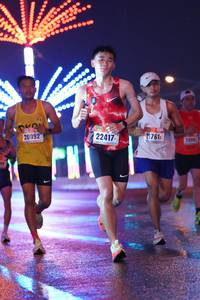 BIB: 20092, 22417, 21761, 2009
                            <button type="button" onclick="openModal(17618290)" class="btn btn-primary btn-sm float-right btn-popup" data-toggle="modal" data-target=".modal-high-quality">
                        <i class="fas fa-shopping-cart"></i> Add to Cart
                    </button>
                                            <button type="button" onclick="isThisMe(17618290, true)" class="btn btn-success btn-sm float-right btn-popup btn-isme hidden" data-toggle="tooltip" data-placement="bottom" title="นี่คือรูปของคุณใช่ไหม คลิกที่นี่เพื่อเอาเข้าอัลบั้ม">
                        <i class="fas fa-plus"></i> Add to album
                    </button>
                    <button type="button" onclick="isThisMe(17618290, false)" class="btn btn-warning btn-sm float-right btn-popup btn-isnotme hidden">
                        <i class="fas fa-ban"></i> Remove from album
                    </button>