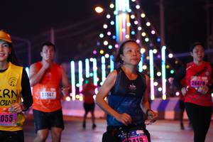 BIB: 26478, 23567, 055
                            <button type="button" onclick="openModal(17647398)" class="btn btn-primary btn-sm float-right btn-popup" data-toggle="modal" data-target=".modal-high-quality">
                        <i class="fas fa-shopping-cart"></i> Add to Cart
                    </button>
                                            <button type="button" onclick="isThisMe(17647398, true)" class="btn btn-success btn-sm float-right btn-popup btn-isme hidden" data-toggle="tooltip" data-placement="bottom" title="นี่คือรูปของคุณใช่ไหม คลิกที่นี่เพื่อเอาเข้าอัลบั้ม">
                        <i class="fas fa-plus"></i> Add to album
                    </button>
                    <button type="button" onclick="isThisMe(17647398, false)" class="btn btn-warning btn-sm float-right btn-popup btn-isnotme hidden">
                        <i class="fas fa-ban"></i> Remove from album
                    </button>