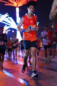 BIB: 23161, 0454
                            <button type="button" onclick="openModal(17635403)" class="btn btn-primary btn-sm float-right btn-popup" data-toggle="modal" data-target=".modal-high-quality">
                        <i class="fas fa-shopping-cart"></i> Add to Cart
                    </button>
                                            <button type="button" onclick="isThisMe(17635403, true)" class="btn btn-success btn-sm float-right btn-popup btn-isme hidden" data-toggle="tooltip" data-placement="bottom" title="นี่คือรูปของคุณใช่ไหม คลิกที่นี่เพื่อเอาเข้าอัลบั้ม">
                        <i class="fas fa-plus"></i> Add to album
                    </button>
                    <button type="button" onclick="isThisMe(17635403, false)" class="btn btn-warning btn-sm float-right btn-popup btn-isnotme hidden">
                        <i class="fas fa-ban"></i> Remove from album
                    </button>