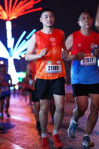 BIB: 21517, 21185
                            <button type="button" onclick="openModal(17635886)" class="btn btn-primary btn-sm float-right btn-popup" data-toggle="modal" data-target=".modal-high-quality">
                        <i class="fas fa-shopping-cart"></i> Add to Cart
                    </button>
                                            <button type="button" onclick="isThisMe(17635886, true)" class="btn btn-success btn-sm float-right btn-popup btn-isme hidden" data-toggle="tooltip" data-placement="bottom" title="นี่คือรูปของคุณใช่ไหม คลิกที่นี่เพื่อเอาเข้าอัลบั้ม">
                        <i class="fas fa-plus"></i> Add to album
                    </button>
                    <button type="button" onclick="isThisMe(17635886, false)" class="btn btn-warning btn-sm float-right btn-popup btn-isnotme hidden">
                        <i class="fas fa-ban"></i> Remove from album
                    </button>