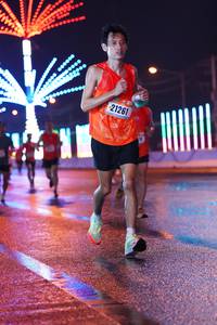 BIB: 21261
                            <button type="button" onclick="openModal(17625743)" class="btn btn-primary btn-sm float-right btn-popup" data-toggle="modal" data-target=".modal-high-quality">
                        <i class="fas fa-shopping-cart"></i> Add to Cart
                    </button>
                                            <button type="button" onclick="isThisMe(17625743, true)" class="btn btn-success btn-sm float-right btn-popup btn-isme hidden" data-toggle="tooltip" data-placement="bottom" title="นี่คือรูปของคุณใช่ไหม คลิกที่นี่เพื่อเอาเข้าอัลบั้ม">
                        <i class="fas fa-plus"></i> Add to album
                    </button>
                    <button type="button" onclick="isThisMe(17625743, false)" class="btn btn-warning btn-sm float-right btn-popup btn-isnotme hidden">
                        <i class="fas fa-ban"></i> Remove from album
                    </button>