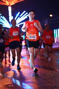 BIB: 20650, 20860, 201
                            <button type="button" onclick="openModal(17623530)" class="btn btn-primary btn-sm float-right btn-popup" data-toggle="modal" data-target=".modal-high-quality">
                        <i class="fas fa-shopping-cart"></i> Add to Cart
                    </button>
                                            <button type="button" onclick="isThisMe(17623530, true)" class="btn btn-success btn-sm float-right btn-popup btn-isme hidden" data-toggle="tooltip" data-placement="bottom" title="นี่คือรูปของคุณใช่ไหม คลิกที่นี่เพื่อเอาเข้าอัลบั้ม">
                        <i class="fas fa-plus"></i> Add to album
                    </button>
                    <button type="button" onclick="isThisMe(17623530, false)" class="btn btn-warning btn-sm float-right btn-popup btn-isnotme hidden">
                        <i class="fas fa-ban"></i> Remove from album
                    </button>