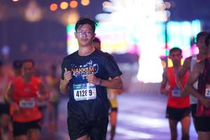 BIB: 4128
                            <button type="button" onclick="openModal(17615512)" class="btn btn-primary btn-sm float-right btn-popup" data-toggle="modal" data-target=".modal-high-quality">
                        <i class="fas fa-shopping-cart"></i> Add to Cart
                    </button>
                                            <button type="button" onclick="isThisMe(17615512, true)" class="btn btn-success btn-sm float-right btn-popup btn-isme hidden" data-toggle="tooltip" data-placement="bottom" title="นี่คือรูปของคุณใช่ไหม คลิกที่นี่เพื่อเอาเข้าอัลบั้ม">
                        <i class="fas fa-plus"></i> Add to album
                    </button>
                    <button type="button" onclick="isThisMe(17615512, false)" class="btn btn-warning btn-sm float-right btn-popup btn-isnotme hidden">
                        <i class="fas fa-ban"></i> Remove from album
                    </button>