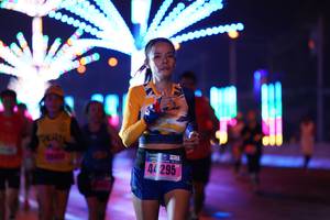 BIB: 295
                            <button type="button" onclick="openModal(17647315)" class="btn btn-primary btn-sm float-right btn-popup" data-toggle="modal" data-target=".modal-high-quality">
                        <i class="fas fa-shopping-cart"></i> Add to Cart
                    </button>
                                            <button type="button" onclick="isThisMe(17647315, true)" class="btn btn-success btn-sm float-right btn-popup btn-isme hidden" data-toggle="tooltip" data-placement="bottom" title="นี่คือรูปของคุณใช่ไหม คลิกที่นี่เพื่อเอาเข้าอัลบั้ม">
                        <i class="fas fa-plus"></i> Add to album
                    </button>
                    <button type="button" onclick="isThisMe(17647315, false)" class="btn btn-warning btn-sm float-right btn-popup btn-isnotme hidden">
                        <i class="fas fa-ban"></i> Remove from album
                    </button>