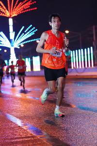 BIB: 261
                            <button type="button" onclick="openModal(17625742)" class="btn btn-primary btn-sm float-right btn-popup" data-toggle="modal" data-target=".modal-high-quality">
                        <i class="fas fa-shopping-cart"></i> Add to Cart
                    </button>
                                            <button type="button" onclick="isThisMe(17625742, true)" class="btn btn-success btn-sm float-right btn-popup btn-isme hidden" data-toggle="tooltip" data-placement="bottom" title="นี่คือรูปของคุณใช่ไหม คลิกที่นี่เพื่อเอาเข้าอัลบั้ม">
                        <i class="fas fa-plus"></i> Add to album
                    </button>
                    <button type="button" onclick="isThisMe(17625742, false)" class="btn btn-warning btn-sm float-right btn-popup btn-isnotme hidden">
                        <i class="fas fa-ban"></i> Remove from album
                    </button>