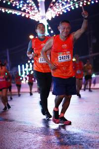 BIB: 235, 24270
                            <button type="button" onclick="openModal(17644853)" class="btn btn-primary btn-sm float-right btn-popup" data-toggle="modal" data-target=".modal-high-quality">
                        <i class="fas fa-shopping-cart"></i> Add to Cart
                    </button>
                                            <button type="button" onclick="isThisMe(17644853, true)" class="btn btn-success btn-sm float-right btn-popup btn-isme hidden" data-toggle="tooltip" data-placement="bottom" title="นี่คือรูปของคุณใช่ไหม คลิกที่นี่เพื่อเอาเข้าอัลบั้ม">
                        <i class="fas fa-plus"></i> Add to album
                    </button>
                    <button type="button" onclick="isThisMe(17644853, false)" class="btn btn-warning btn-sm float-right btn-popup btn-isnotme hidden">
                        <i class="fas fa-ban"></i> Remove from album
                    </button>