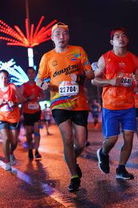 BIB: 2641, 22704, 20671
                            <button type="button" onclick="openModal(17638798)" class="btn btn-primary btn-sm float-right btn-popup" data-toggle="modal" data-target=".modal-high-quality">
                        <i class="fas fa-shopping-cart"></i> Add to Cart
                    </button>
                                            <button type="button" onclick="isThisMe(17638798, true)" class="btn btn-success btn-sm float-right btn-popup btn-isme hidden" data-toggle="tooltip" data-placement="bottom" title="นี่คือรูปของคุณใช่ไหม คลิกที่นี่เพื่อเอาเข้าอัลบั้ม">
                        <i class="fas fa-plus"></i> Add to album
                    </button>
                    <button type="button" onclick="isThisMe(17638798, false)" class="btn btn-warning btn-sm float-right btn-popup btn-isnotme hidden">
                        <i class="fas fa-ban"></i> Remove from album
                    </button>