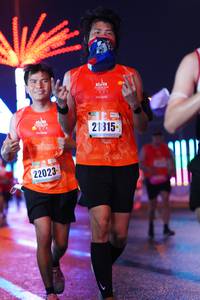 BIB: 21315, 22023
                            <button type="button" onclick="openModal(17633778)" class="btn btn-primary btn-sm float-right btn-popup" data-toggle="modal" data-target=".modal-high-quality">
                        <i class="fas fa-shopping-cart"></i> Add to Cart
                    </button>
                                            <button type="button" onclick="isThisMe(17633778, true)" class="btn btn-success btn-sm float-right btn-popup btn-isme hidden" data-toggle="tooltip" data-placement="bottom" title="นี่คือรูปของคุณใช่ไหม คลิกที่นี่เพื่อเอาเข้าอัลบั้ม">
                        <i class="fas fa-plus"></i> Add to album
                    </button>
                    <button type="button" onclick="isThisMe(17633778, false)" class="btn btn-warning btn-sm float-right btn-popup btn-isnotme hidden">
                        <i class="fas fa-ban"></i> Remove from album
                    </button>