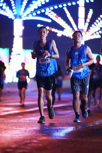 BIB: 10909, 0960, 0000
                            <button type="button" onclick="openModal(17704674)" class="btn btn-primary btn-sm float-right btn-popup" data-toggle="modal" data-target=".modal-high-quality">
                        <i class="fas fa-shopping-cart"></i> Add to Cart
                    </button>
                                            <button type="button" onclick="isThisMe(17704674, true)" class="btn btn-success btn-sm float-right btn-popup btn-isme hidden" data-toggle="tooltip" data-placement="bottom" title="นี่คือรูปของคุณใช่ไหม คลิกที่นี่เพื่อเอาเข้าอัลบั้ม">
                        <i class="fas fa-plus"></i> Add to album
                    </button>
                    <button type="button" onclick="isThisMe(17704674, false)" class="btn btn-warning btn-sm float-right btn-popup btn-isnotme hidden">
                        <i class="fas fa-ban"></i> Remove from album
                    </button>