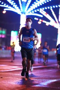 BIB: 10541
                            <button type="button" onclick="openModal(17701152)" class="btn btn-primary btn-sm float-right btn-popup" data-toggle="modal" data-target=".modal-high-quality">
                        <i class="fas fa-shopping-cart"></i> Add to Cart
                    </button>
                                            <button type="button" onclick="isThisMe(17701152, true)" class="btn btn-success btn-sm float-right btn-popup btn-isme hidden" data-toggle="tooltip" data-placement="bottom" title="นี่คือรูปของคุณใช่ไหม คลิกที่นี่เพื่อเอาเข้าอัลบั้ม">
                        <i class="fas fa-plus"></i> Add to album
                    </button>
                    <button type="button" onclick="isThisMe(17701152, false)" class="btn btn-warning btn-sm float-right btn-popup btn-isnotme hidden">
                        <i class="fas fa-ban"></i> Remove from album
                    </button>