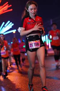 BIB: 050
                            <button type="button" onclick="openModal(17682618)" class="btn btn-primary btn-sm float-right btn-popup" data-toggle="modal" data-target=".modal-high-quality">
                        <i class="fas fa-shopping-cart"></i> Add to Cart
                    </button>
                                            <button type="button" onclick="isThisMe(17682618, true)" class="btn btn-success btn-sm float-right btn-popup btn-isme hidden" data-toggle="tooltip" data-placement="bottom" title="นี่คือรูปของคุณใช่ไหม คลิกที่นี่เพื่อเอาเข้าอัลบั้ม">
                        <i class="fas fa-plus"></i> Add to album
                    </button>
                    <button type="button" onclick="isThisMe(17682618, false)" class="btn btn-warning btn-sm float-right btn-popup btn-isnotme hidden">
                        <i class="fas fa-ban"></i> Remove from album
                    </button>