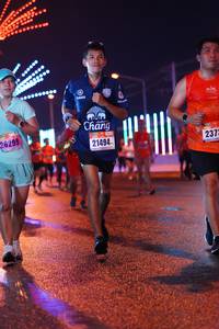 BIB: 26299, 21494, 2375
                            <button type="button" onclick="openModal(17678649)" class="btn btn-primary btn-sm float-right btn-popup" data-toggle="modal" data-target=".modal-high-quality">
                        <i class="fas fa-shopping-cart"></i> Add to Cart
                    </button>
                                            <button type="button" onclick="isThisMe(17678649, true)" class="btn btn-success btn-sm float-right btn-popup btn-isme hidden" data-toggle="tooltip" data-placement="bottom" title="นี่คือรูปของคุณใช่ไหม คลิกที่นี่เพื่อเอาเข้าอัลบั้ม">
                        <i class="fas fa-plus"></i> Add to album
                    </button>
                    <button type="button" onclick="isThisMe(17678649, false)" class="btn btn-warning btn-sm float-right btn-popup btn-isnotme hidden">
                        <i class="fas fa-ban"></i> Remove from album
                    </button>